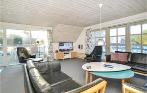 Awesome Home In Blåvand With Sauna