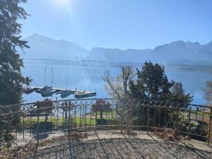 Hilterfingen on the way to interlaken