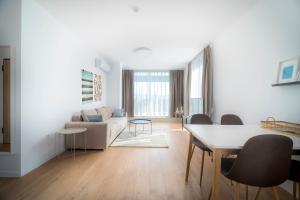 My Campus 1 bdrm, Mountain view, Free parking, Self check-in