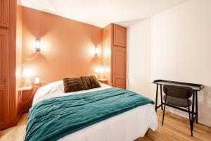 Appartements Au centre cosy et neuf proche station ski parking terasse : photos des chambres