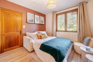 Appartements Au centre cosy et neuf proche station ski parking terasse : photos des chambres