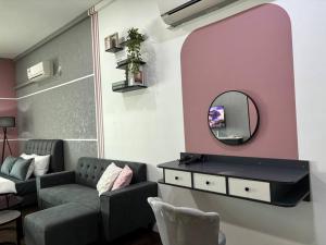 Mount Austin #Akademik Suite Stylish 1-2Pax