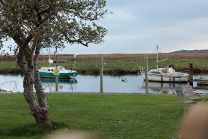 Secluded Sanctuary On The River