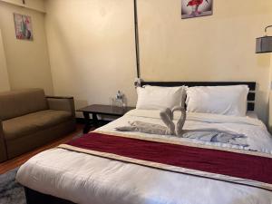 Hotel Yog inn
