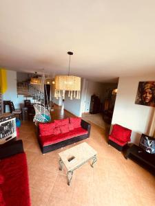 5BRs beachside Beach Access Cozy vibes