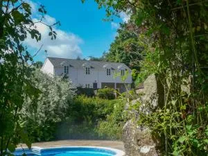 Buckstone House Coach House - 阿伯加文尼