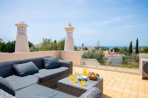 67 adm - 3 bed villa walking distance to Carvoeiro
