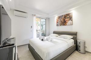Modern 1 bedrm apt with balcony - Cannes-Croisette