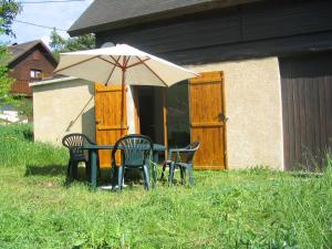 Le Ptit Ecrin - Rez de chalet à Ancelle - 6pers 2ch - jardin