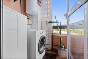 Casa Azul Penthouse with Veranda, Rooftop Terrace & Sea, Pool, Garden, Mountain Views in Casares Costa RDR447