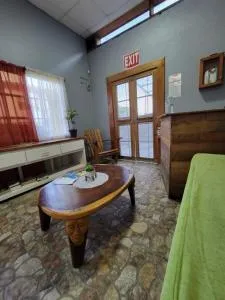 D's Inn - Sayab Camp