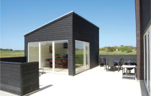 Three-Bedroom Holiday Home Løkken With A Fireplace 07