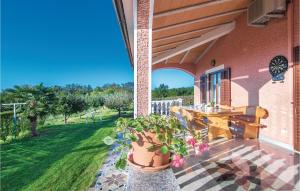 Nice Home In Livaki With Kitchen 