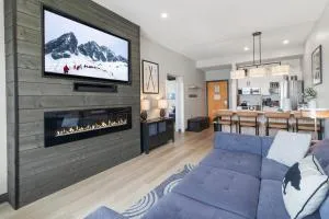 Expedition Station 401 Renovated Slope Side Getaway WiFi - Monterville