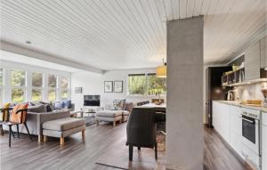 4 Bedroom Awesome Home In Sæby