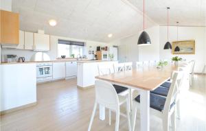 Eight-Bedroom Holiday Home In Vestervig