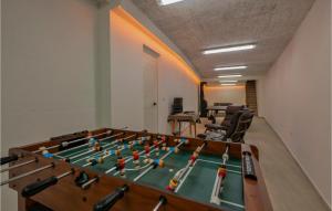 1 Bedroom Cozy Apartment In Medici 