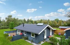 3 Bedroom Nice Home In Hals - Egense