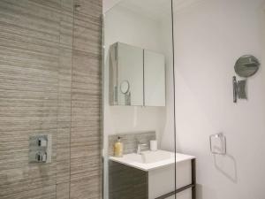 Stylish Sanctuary with Garden Oasis