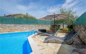 Lovely Home In Visnjan With Wifi