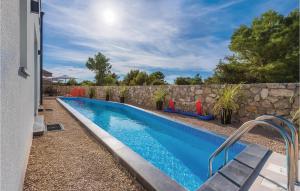 Four-Bedroom Holiday Home In Sibenik