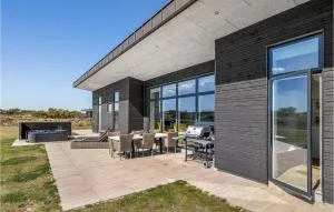 Lovely Home In Thisted With Wifi - Stenbjerg