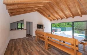Amazing Home In Krivodol With Kitchen 