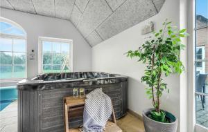 Gorgeous Home In Ulfborg With Sauna