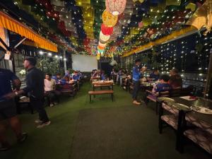Hotel Yog inn