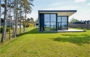 Three-Bedroom Holiday Home In Ebeltoft