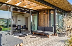 Three-Bedroom Holiday Home In Ebeltoft