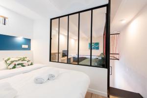 LE CHANCEUX fabuleux duplex en design, pour loisir en couple ou congrès