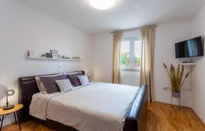 Awesome Home In Pula With Wifi