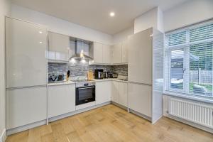 Eden Grove 2 Bed Holiday Retreat With Hot Tub