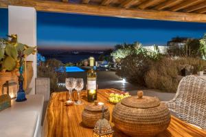 Villa Mykonian Ode with Stunning Sunrise & Sunset Views