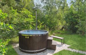 3 Bedroom Cozy Home In Grenaa