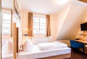 Single Room room in Hotel Am Alten Hafen