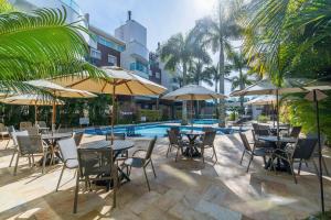 Apartamento em Condomínio com Piscina e Jacuzzi - Boulevard Bombinhas