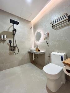 ONE18 Boutique Hotel