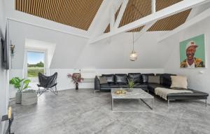 Lovely Home In Ringkøbing With Sauna