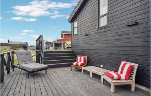 Beautiful Home In Blokhus With Wifi