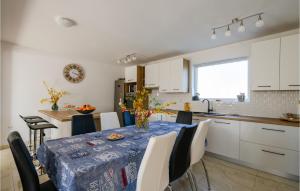 Stunning Home In Fradelani With Wifi 