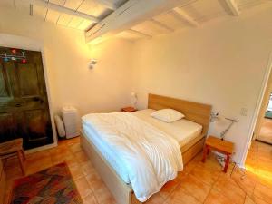 Appartement avec terrasse tropezienne, Aups