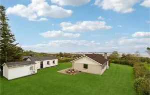 3 Bedroom Beautiful Home In Spøttrup - Lihme