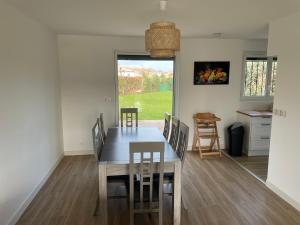 Maisons de vacances Villa ISKA - 6Velos-Calme-Piscine-Moderne-Centre-Port-Plages : photos des chambres