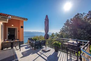 Seaview House - Magdalena - Leana Apartments - Happy Rentals