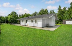 4 Bedroom Stunning Home In Glesborg