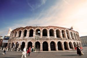 Apartment with Garden View