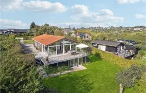 3 Bedroom Amazing Home In Ebeltoft - Handrup