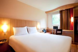 Hotels ibis Sisteron : photos des chambres